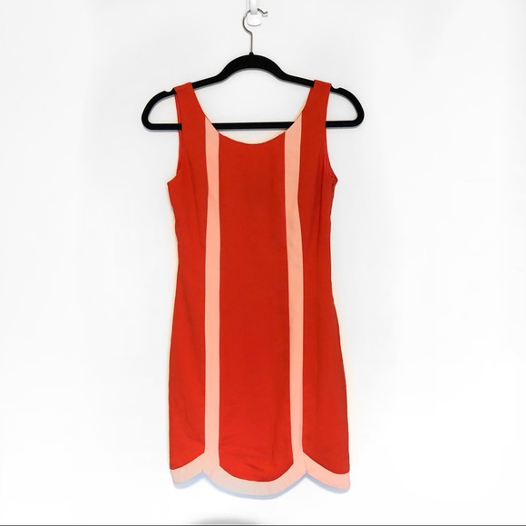 C. Luce Dresses & Skirts - Scalloped sleeveless coral / peach mini dress